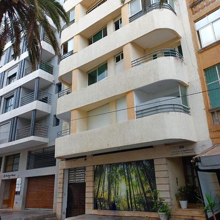 Superbe Appartement A Proximite De La Corniche 卡萨布兰卡 外观 照片